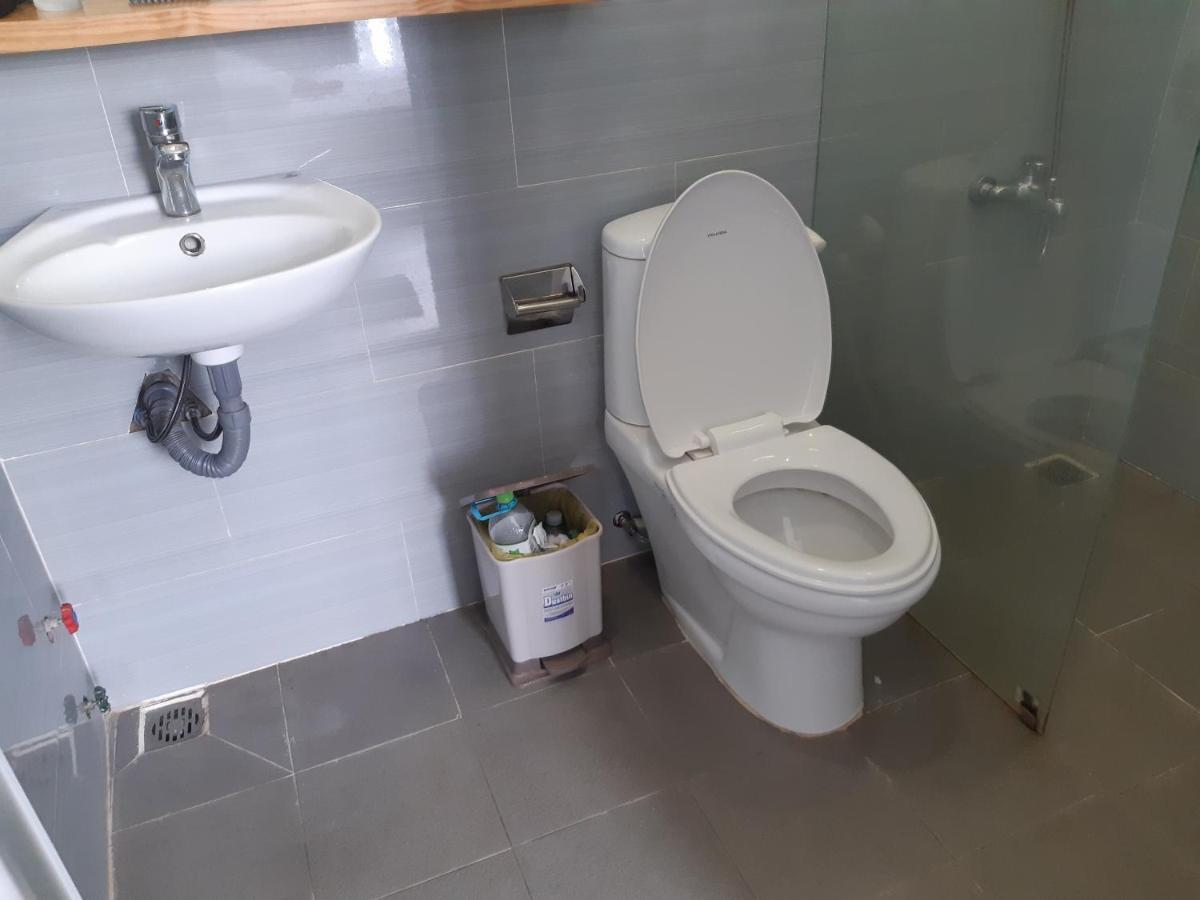 Yelo Hostel & Cafe Хошимин Экстерьер фото