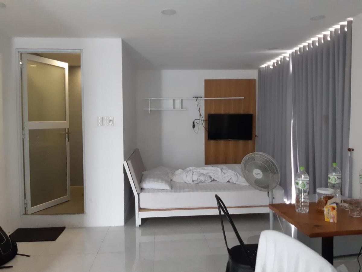 Yelo Hostel & Cafe Хошимин Экстерьер фото