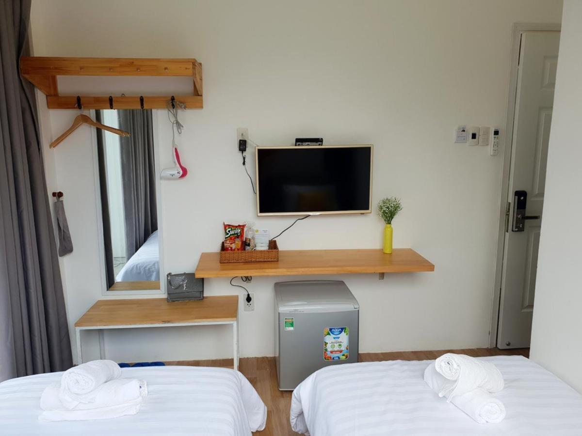 Yelo Hostel & Cafe Хошимин Экстерьер фото